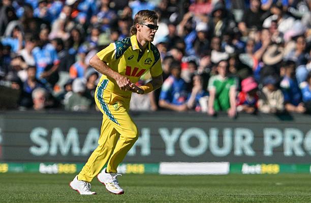 Adam Zampa and Matthew Short help Australia to an unassailable 2-0 lead against India