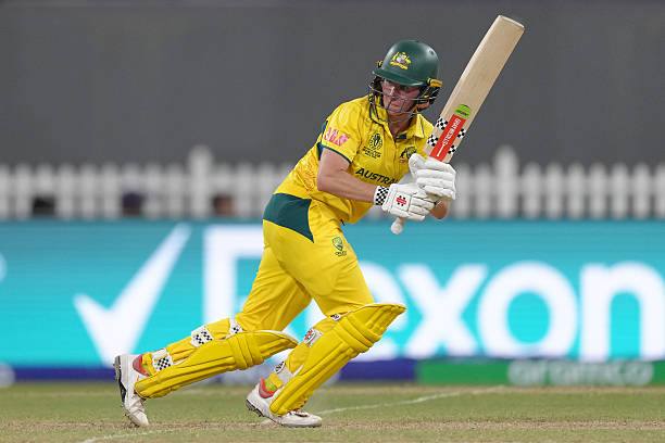 Mooney Masterclass weathers the storm for Australia