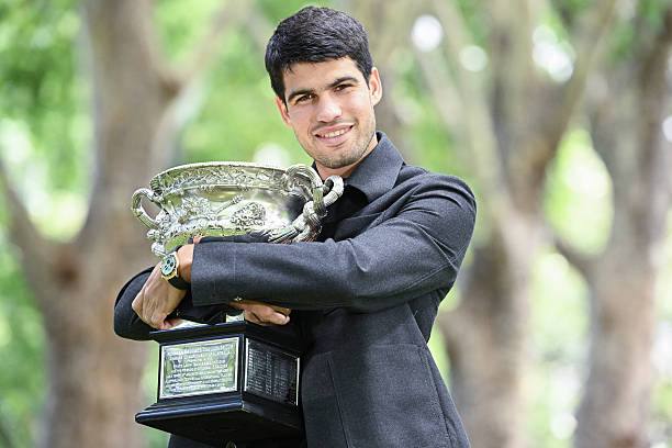 Carlos Alcaraz forces the hand of history; Elena Rybakina earns sweet revenge
