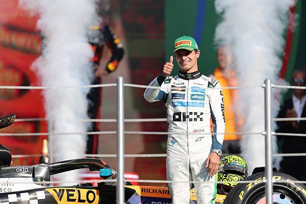 Lando Norris makes the big move in Mexico
