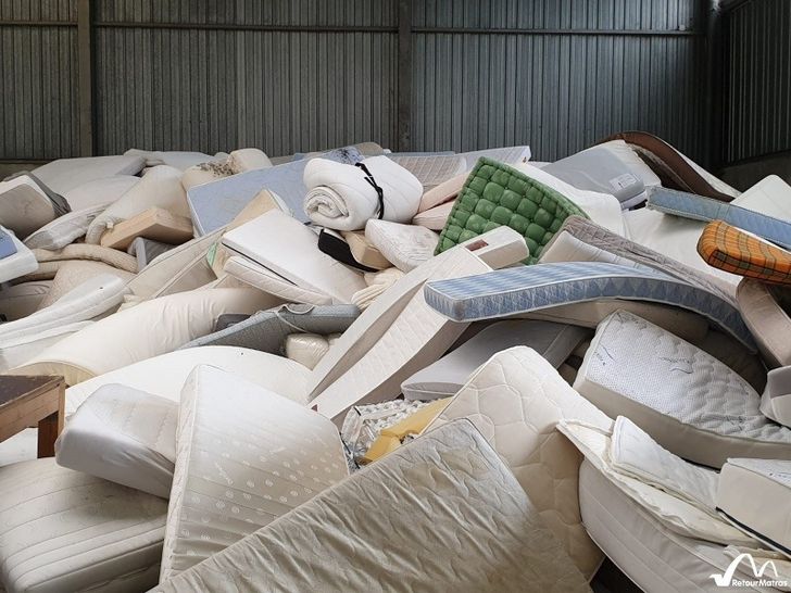 Mattress recycling