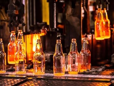 Glass bottle manufacture