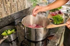 Cambridge-based Xampla has launched its consumer-facing brand Morro which creates plant-based alternatives to plastic