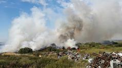 Fire at the abandoned landfill site at Arnold's Fields