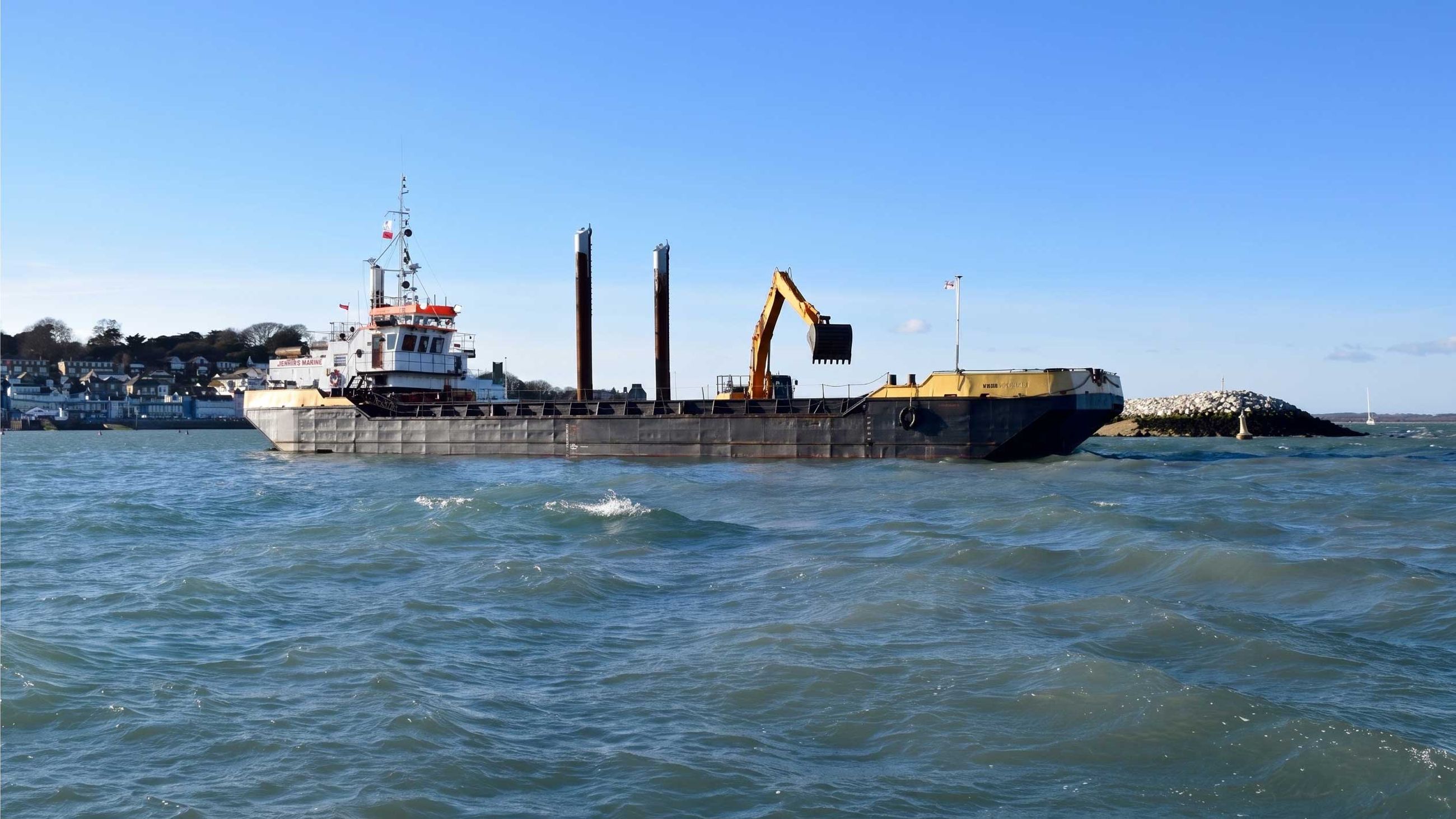 Dredging ship