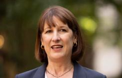 Concerns raised about UK Government environmental policy after exclusion of glass from DRS