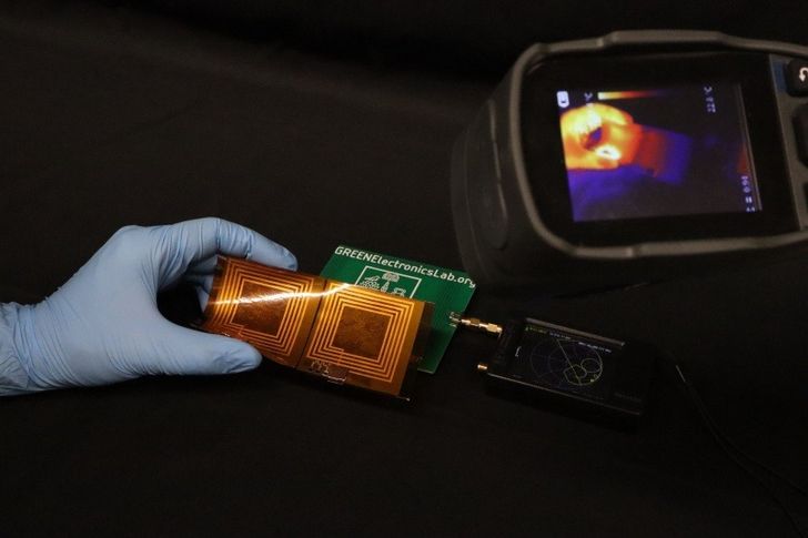 Device prototype with thermal camera