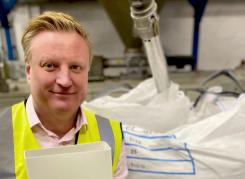The two companies have signed an agreement on the back of a visit to VEKA’s Northamptonshire recycling plant