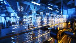 Production of pasltic bottles