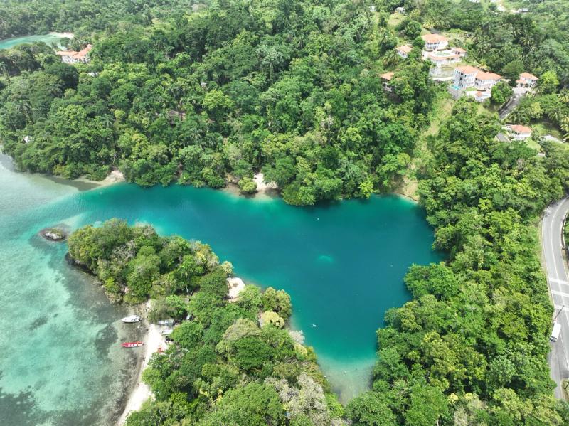 Blue Lagoon — photo 3