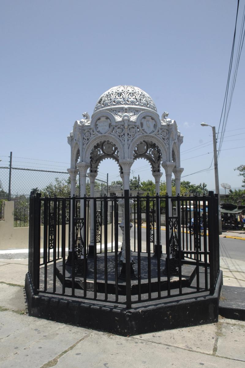 Cast Iron Fountain — photo 1