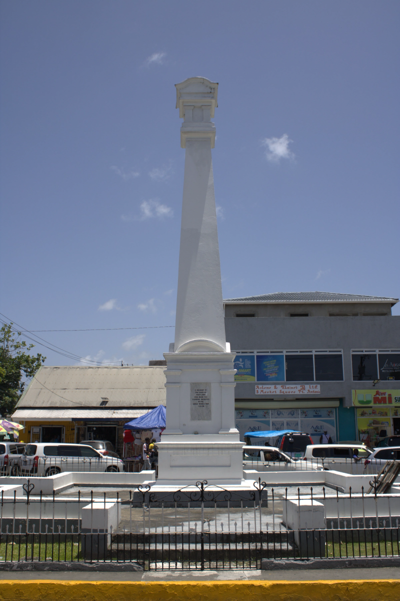 The Cenotaph, Port Antonio — photo 1