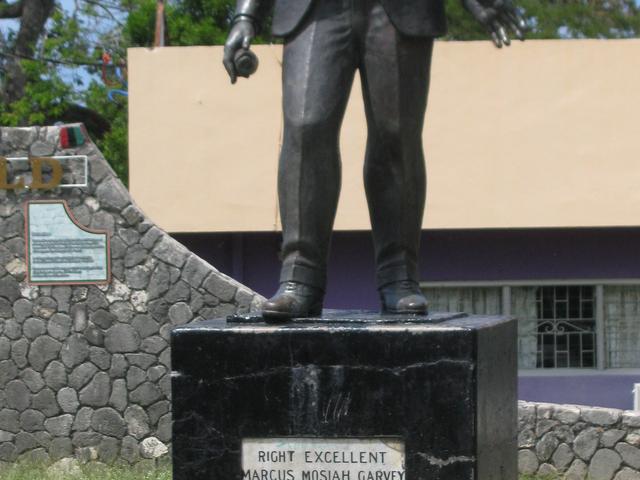Statue of the Rt. Excellent Marcus Garvey — photo 1