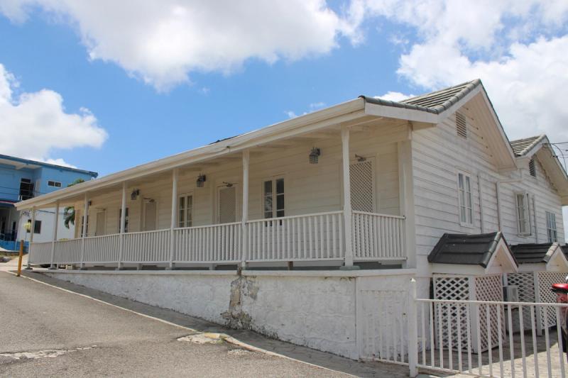Four buildings on the compound of the Northern Caribbean University Campus, Mandeville - The Chapel, Rose Cottage, Siberia and the President's Cottage — photo 2
