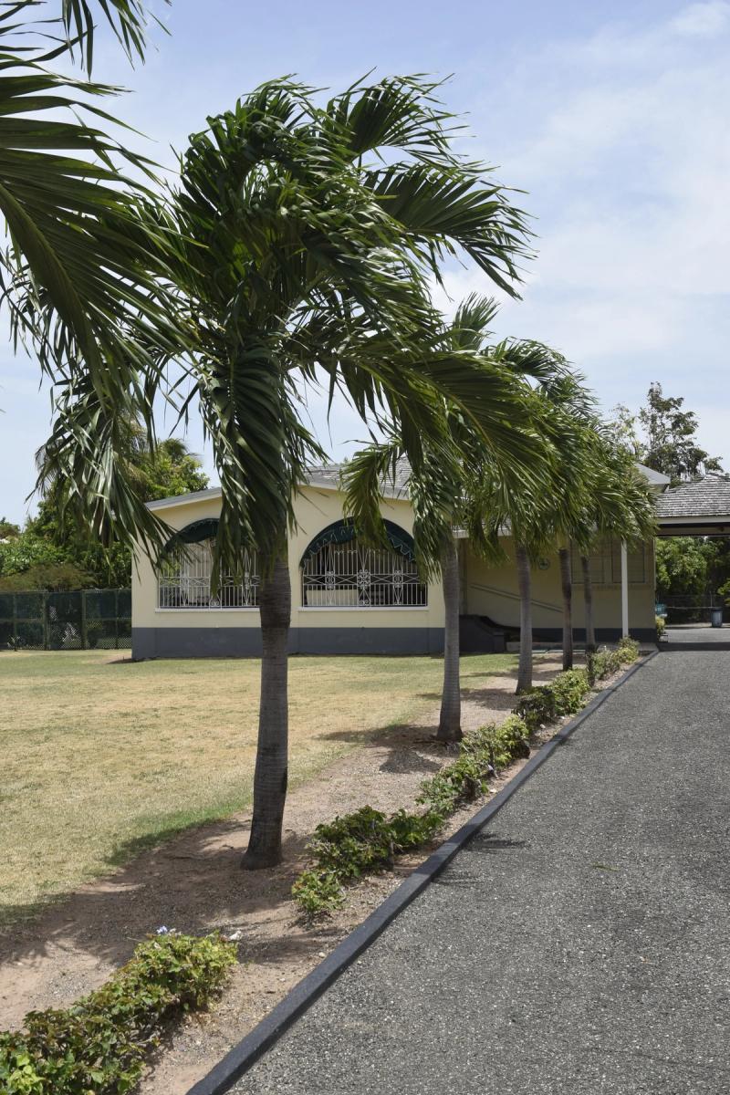 24 Tucker Avenue, former residence of National Hero, the Rt. Excellent Alexander Bustamante — photo 4