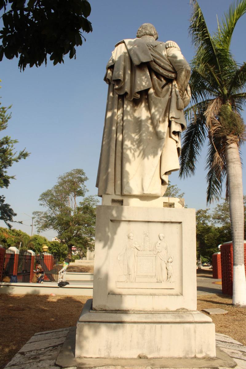 Statue of Sir Charles Metcalfe, St. William Grant Park — photo 5