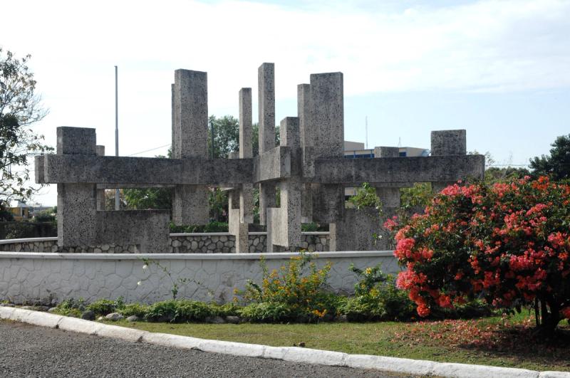 Monument to Rt. Excellent Norman Manley, National Heroes Park — photo 1