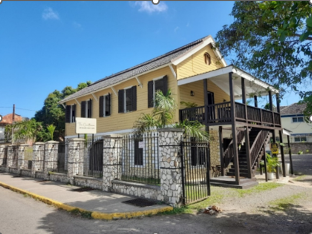 Ocho Rios Court House — photo 1