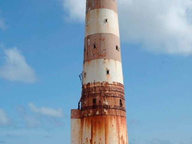 Morant Point Lighthouse — photo 1