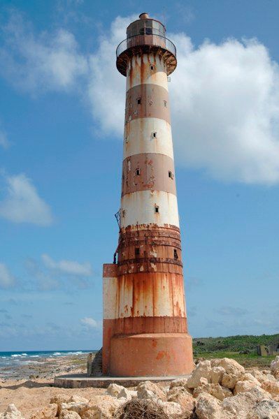 Morant Point Lighthouse — photo 1
