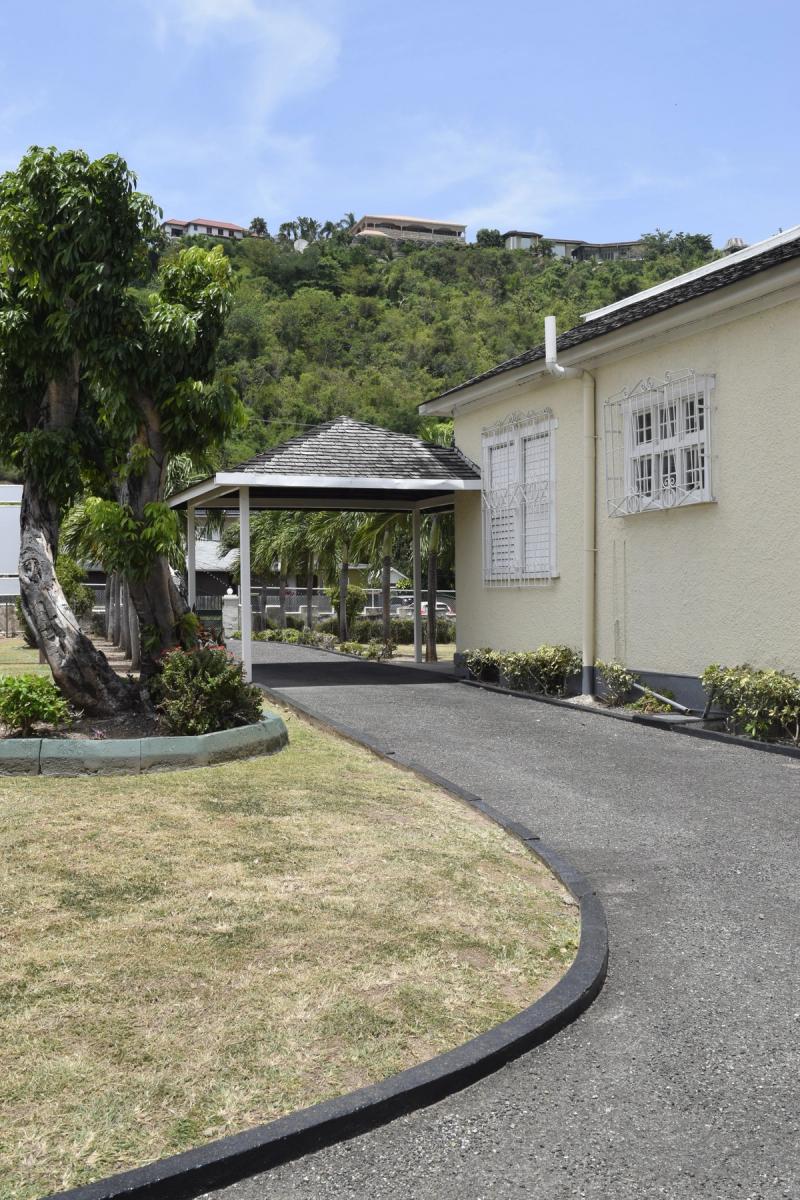 24 Tucker Avenue, former residence of National Hero, the Rt. Excellent Alexander Bustamante — photo 2