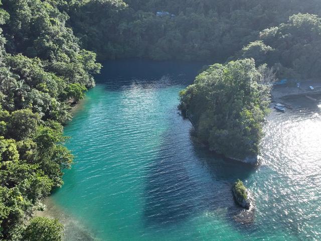 Blue Lagoon — photo 1