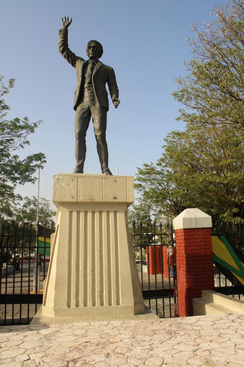 Statue of the Rt. Excellent Norman Manley, St. William Grant Park — photo 3