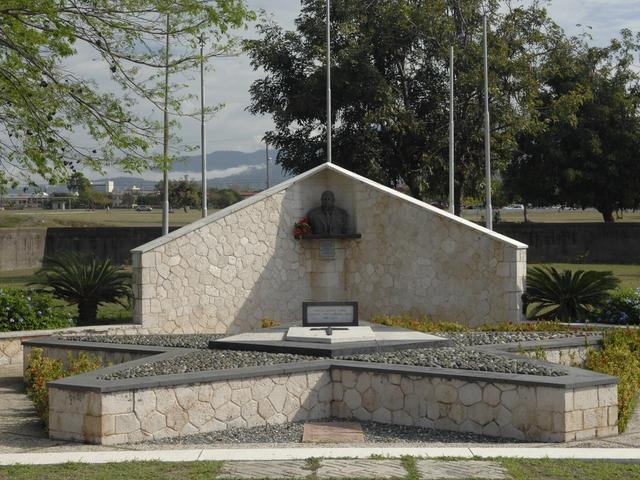Monument to Rt. Excellent Marcus Garvey, National Heroes Park — photo 1