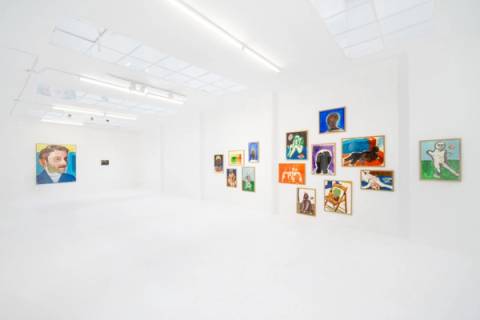 Alt is missing