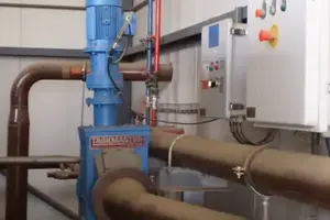 taskmaster machine with pipes