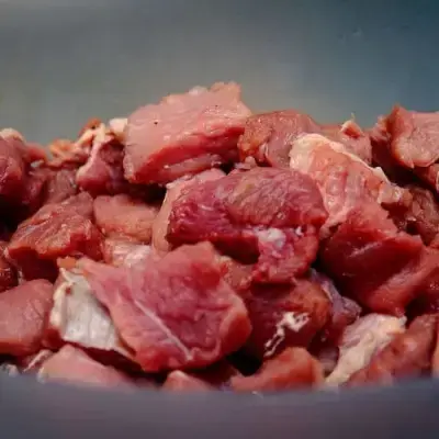 raw meat cut up
