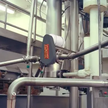 delumper metal machine with pipes