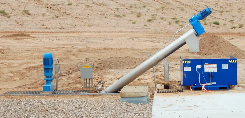 Spiralift SL With TM8500 Grinder