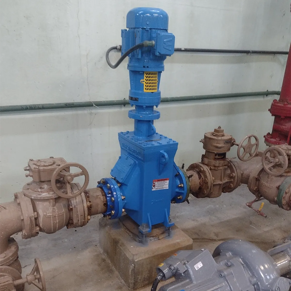 taskmaster inline grinder install outside building