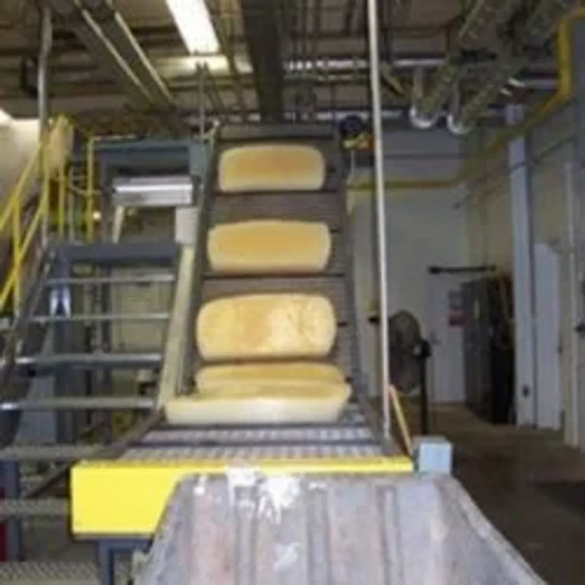 natural raw rubber in metal machine