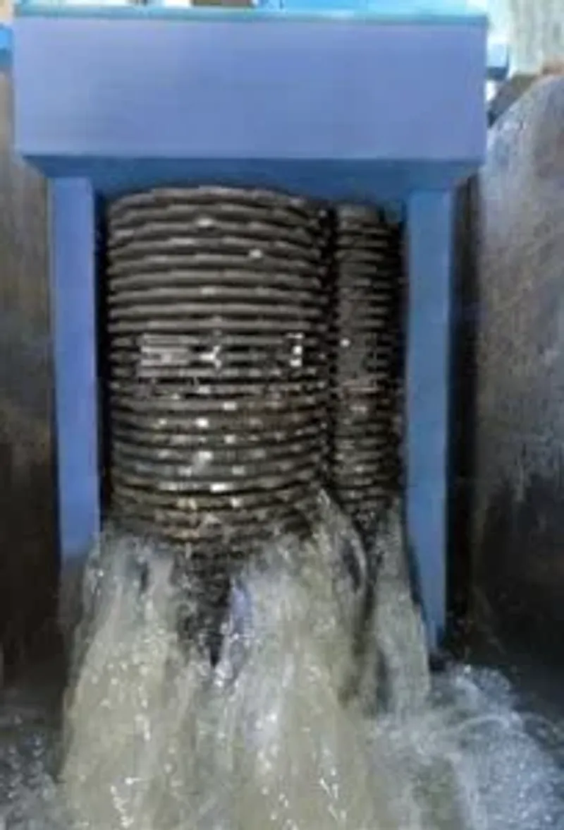 Grinders, Shredders and Comminutors – An Evolving Technology — supporting illustration