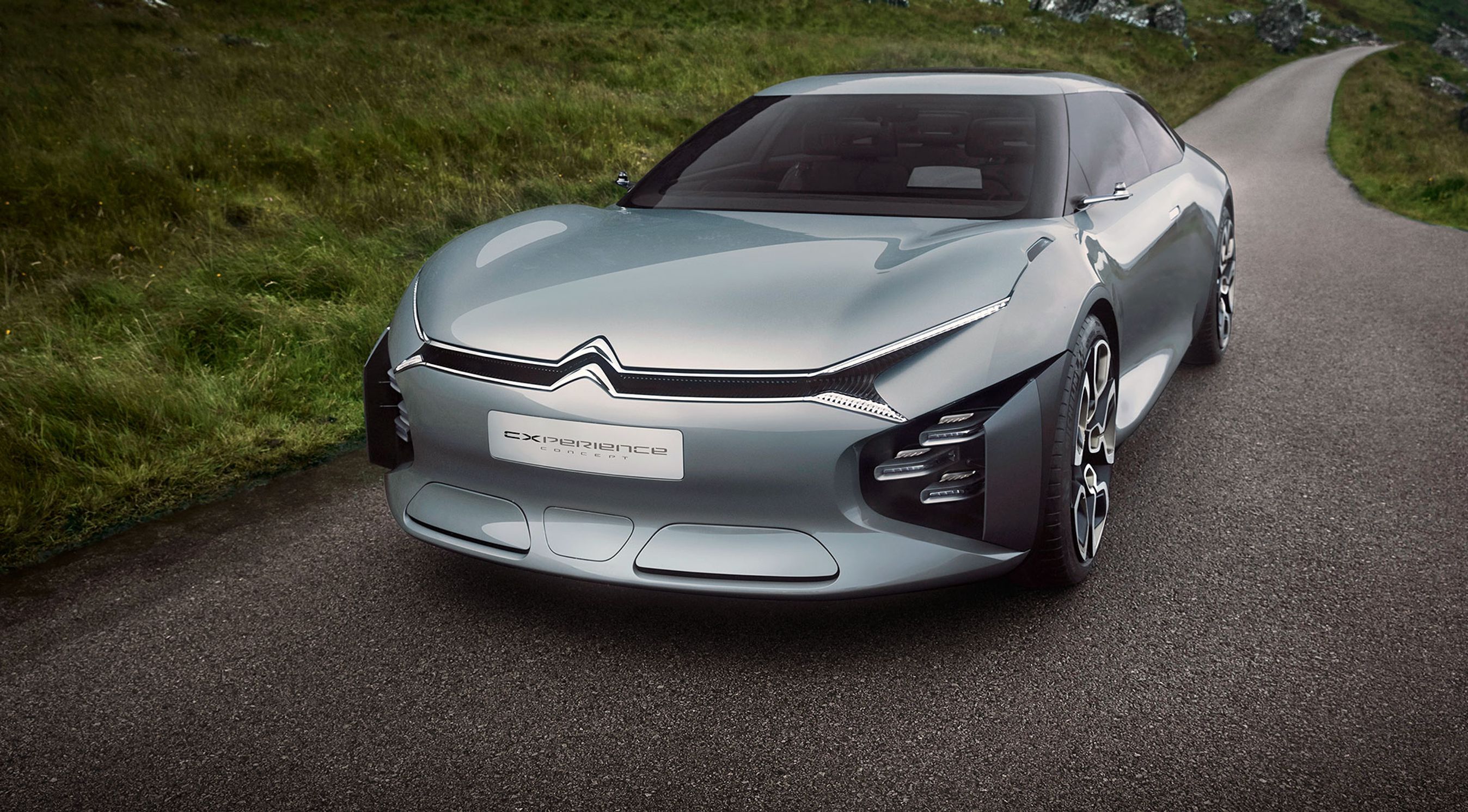 Citroën Cxperience er en flamboyant forløber for den næste C5.