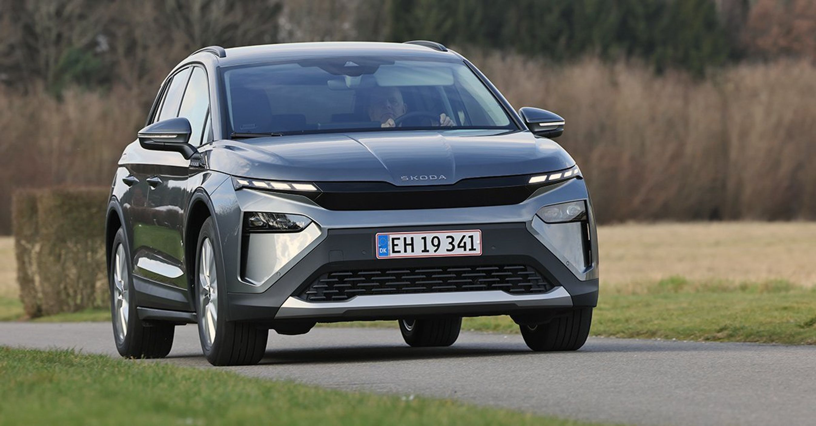 Skoda Elroq lige forfra på vej.