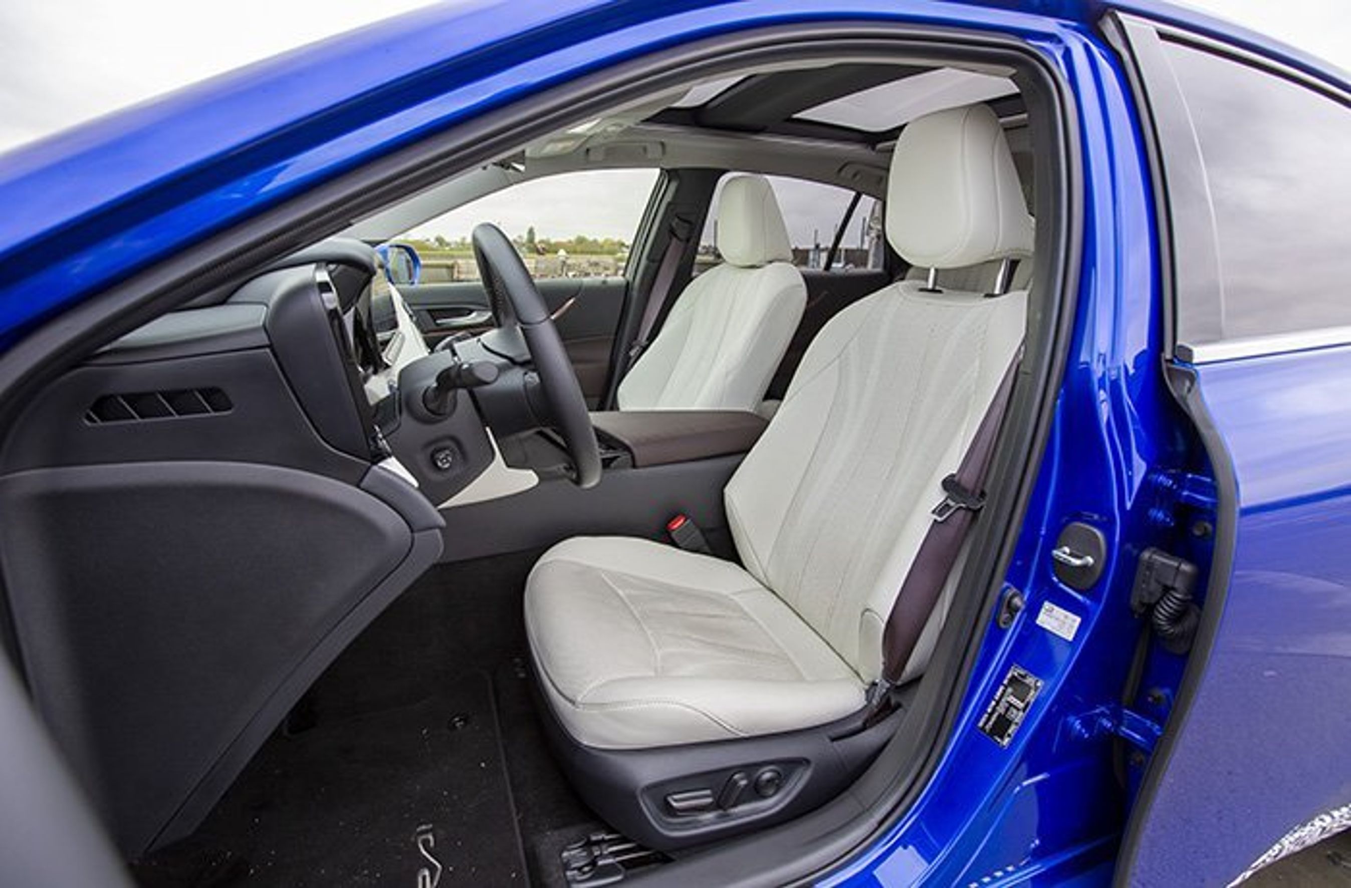 Toyota Mirai forsæder