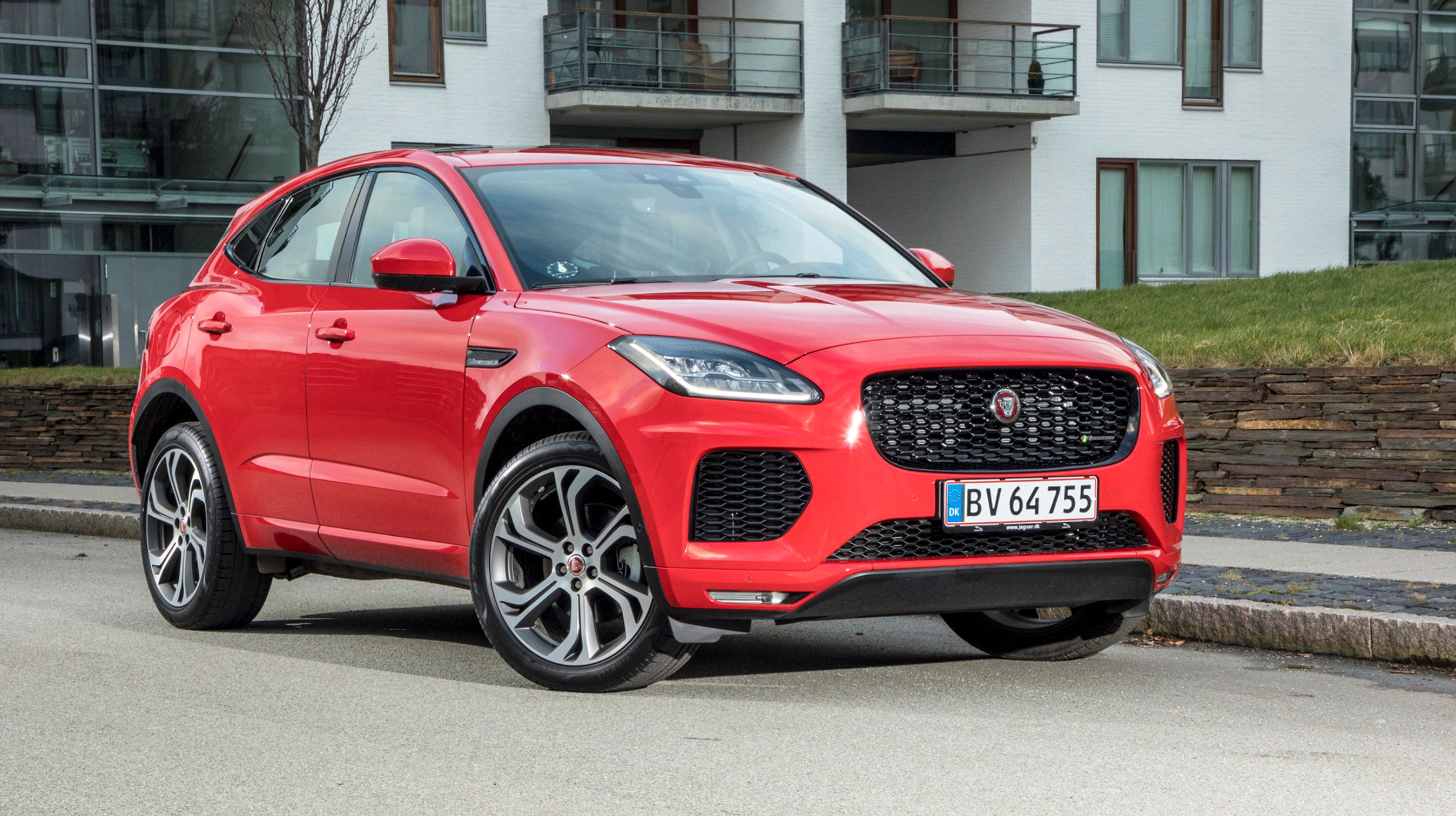 Jaguar E-Pace forfra