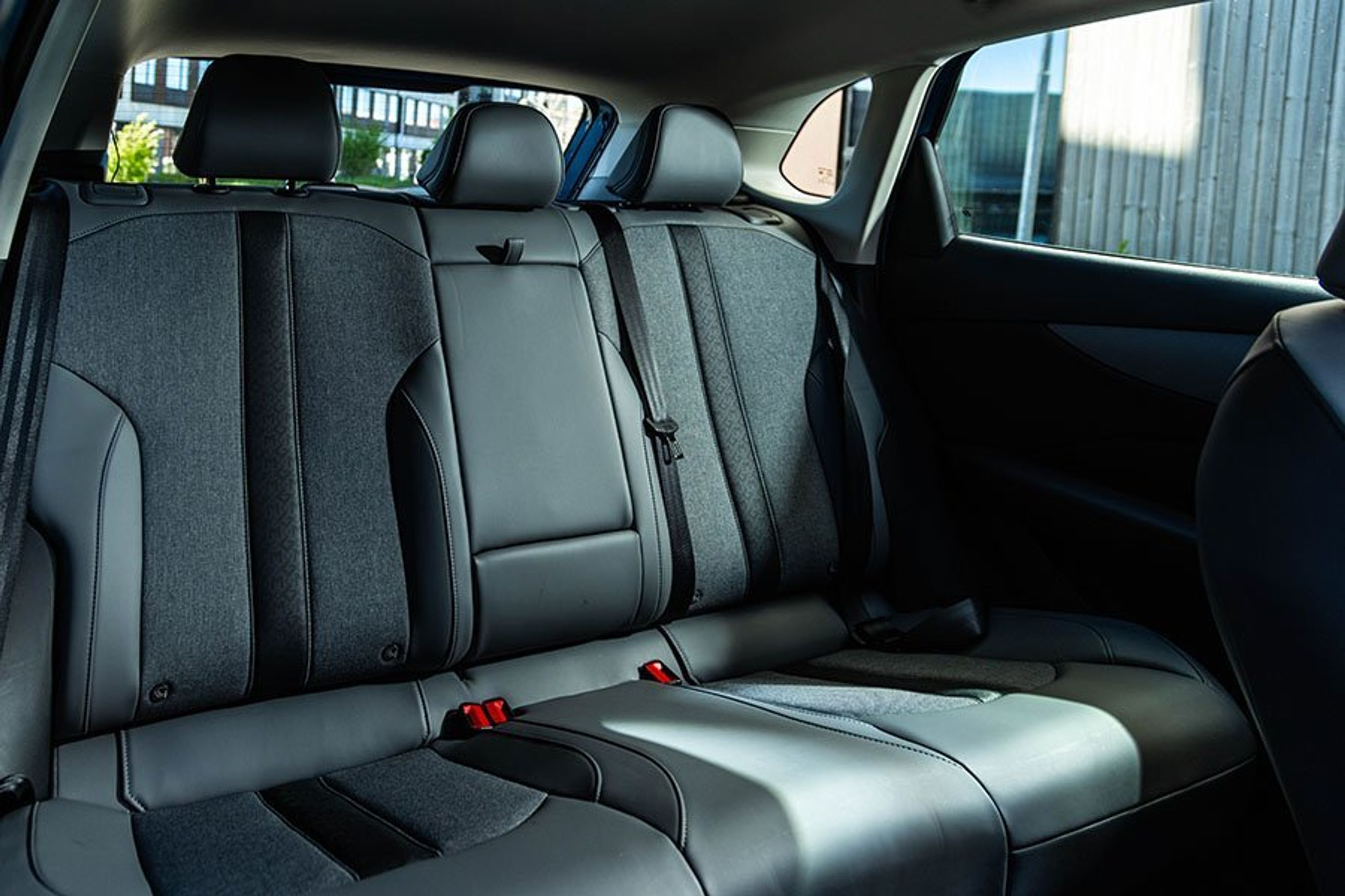 Bagsæder i en MG S5