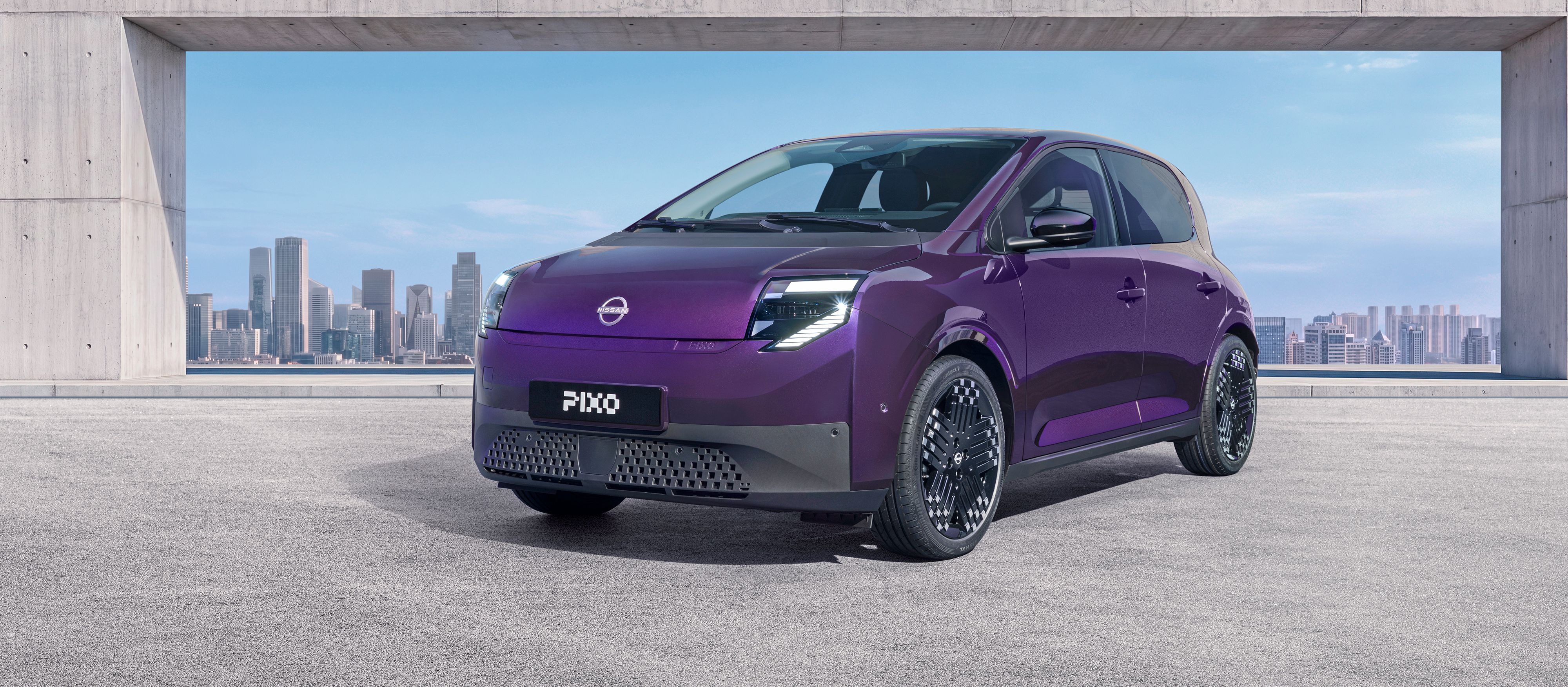 Lilla Nissan Pixo forfra.