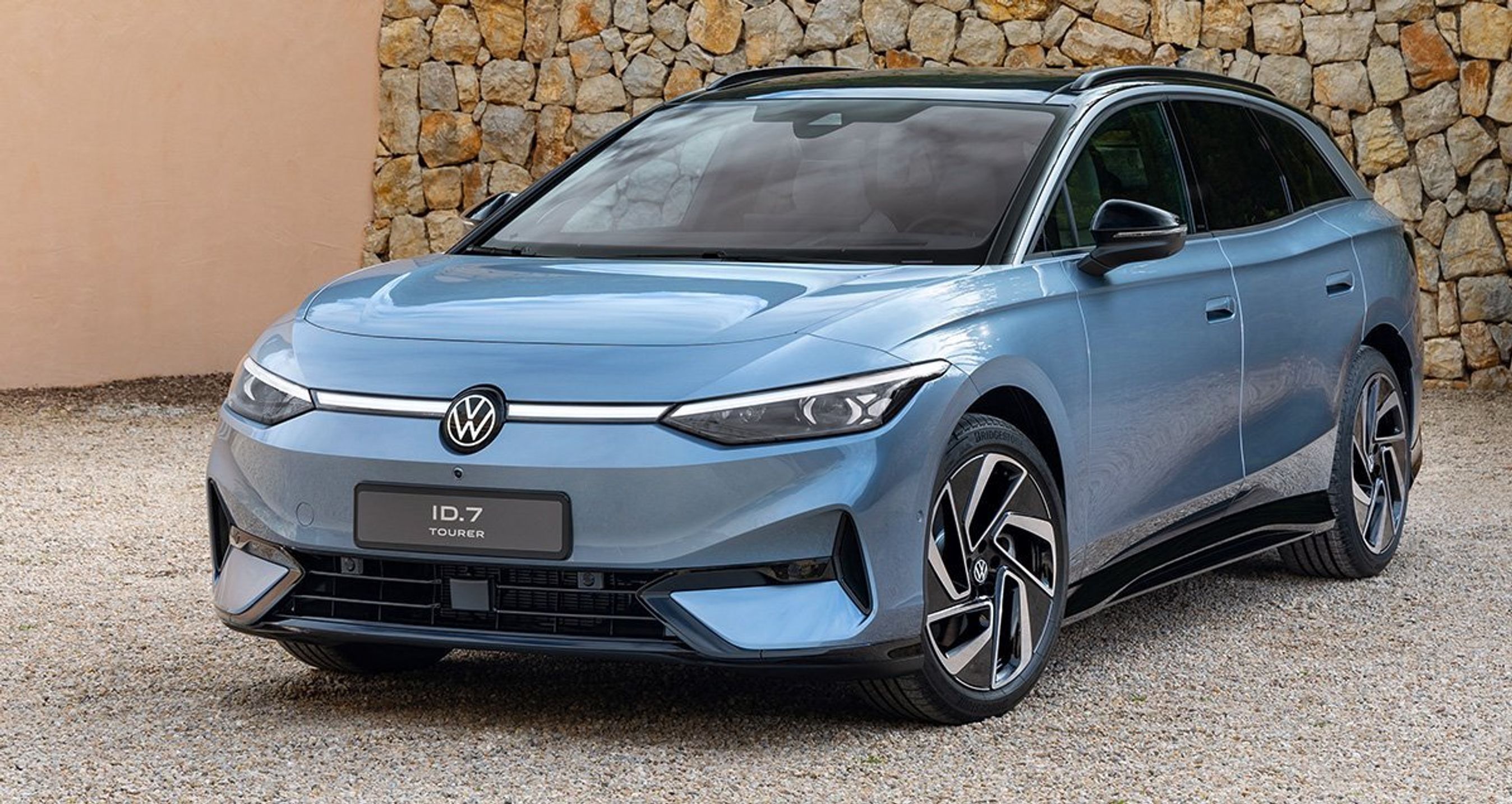 VW ID.7 Tourer forfra.