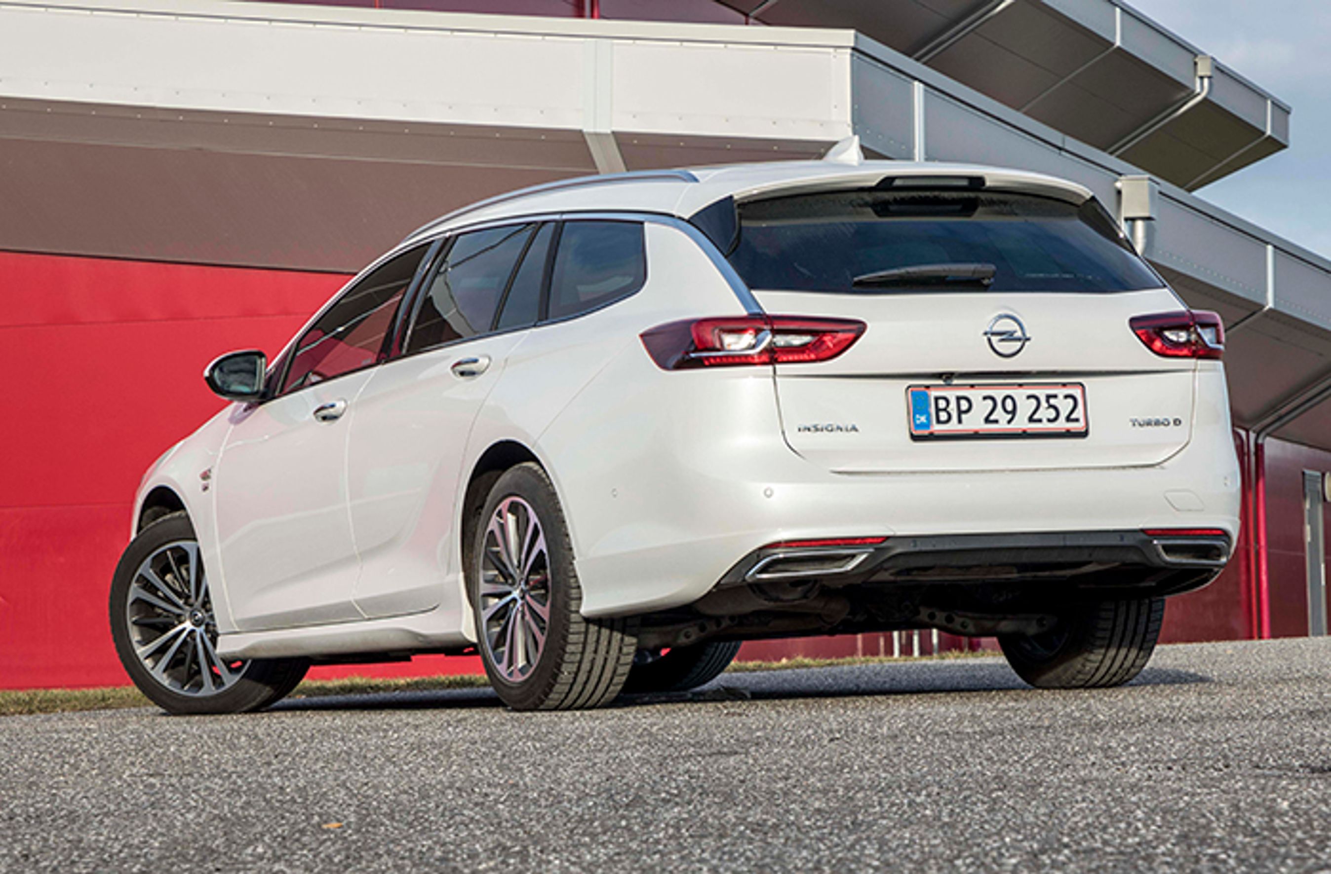 Opel Insignia bagfra