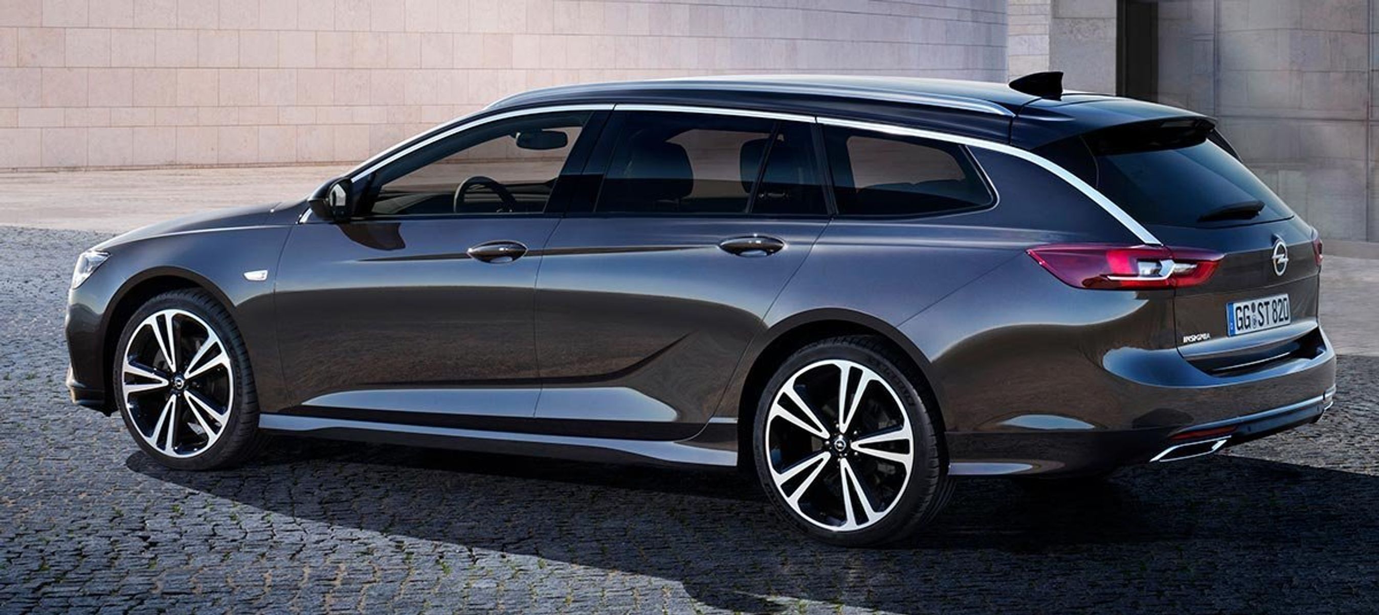 Efter to generationer udgår Opel Insignia nu uden at få en afløser.