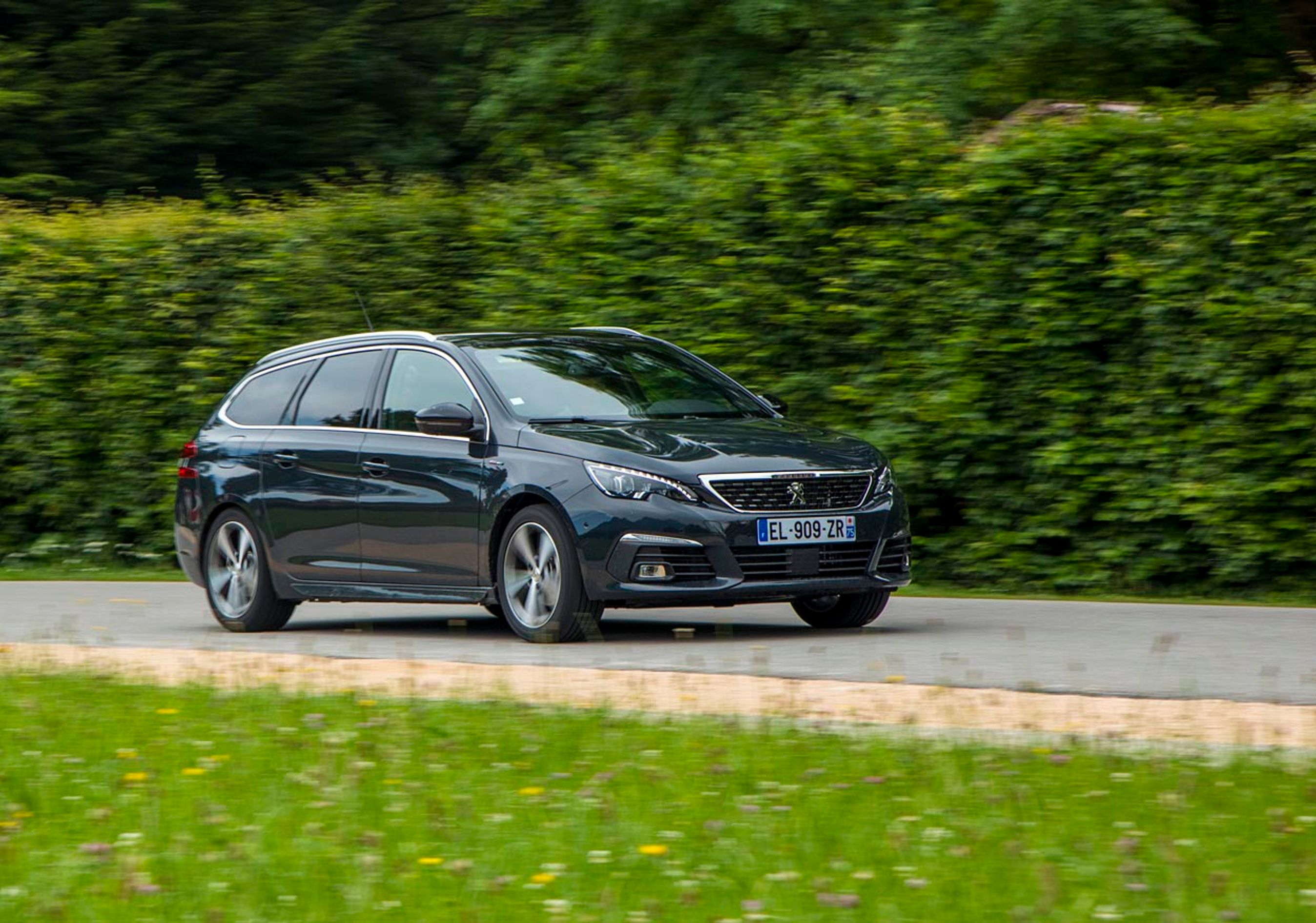 Peugeot 308.