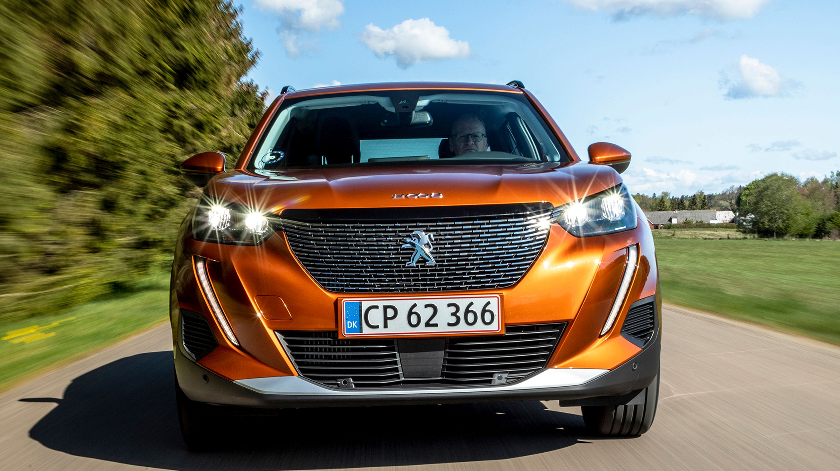 Peugeot 2008 set forfra