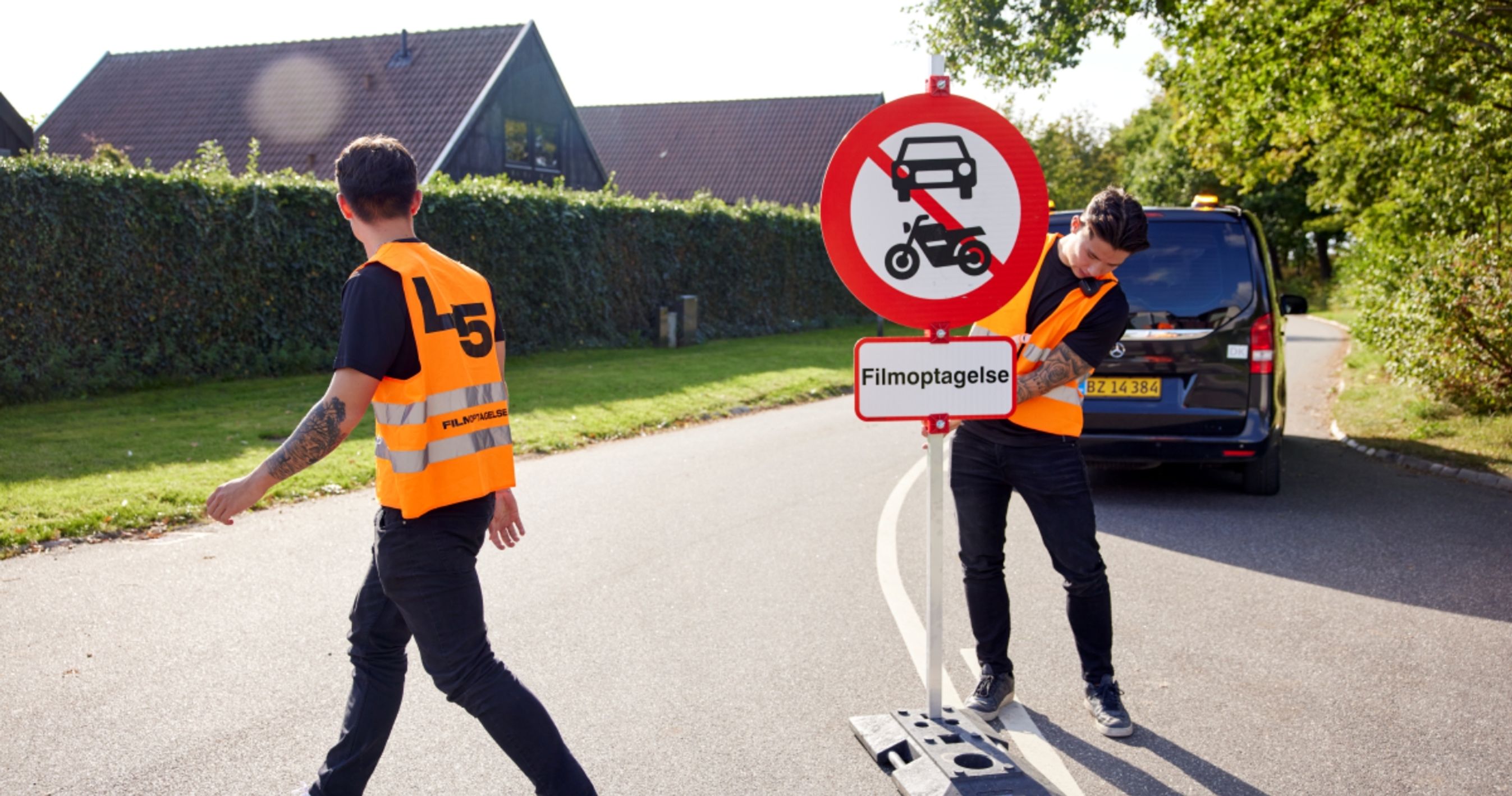 Afspærring af vej pga. filmoptagelse