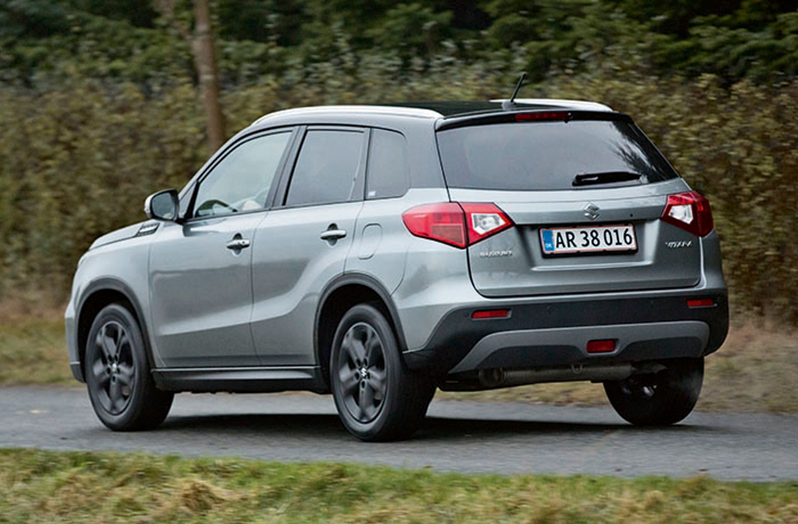 Suzuki Vitara bagfra