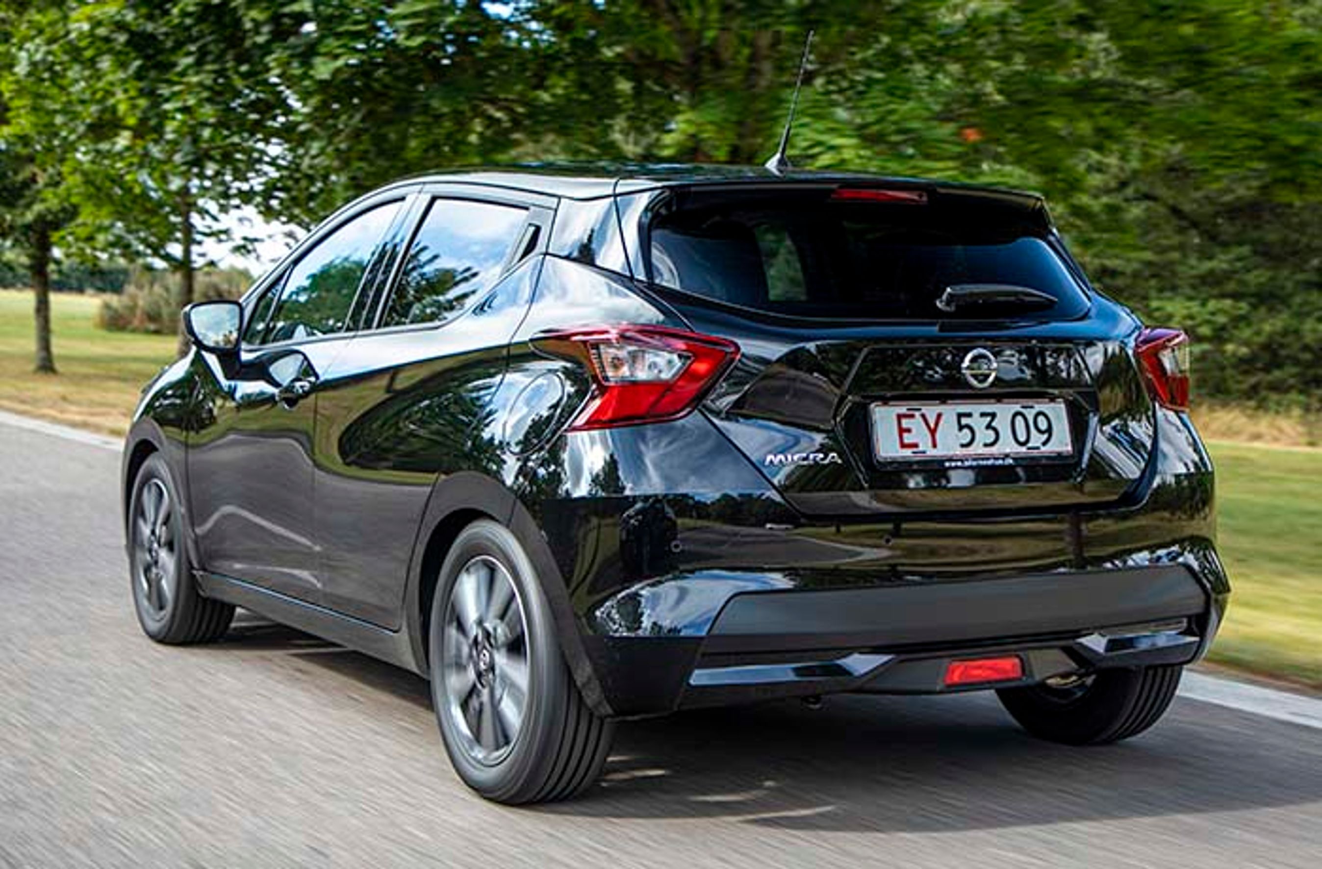 Nissan Micra set bagfra